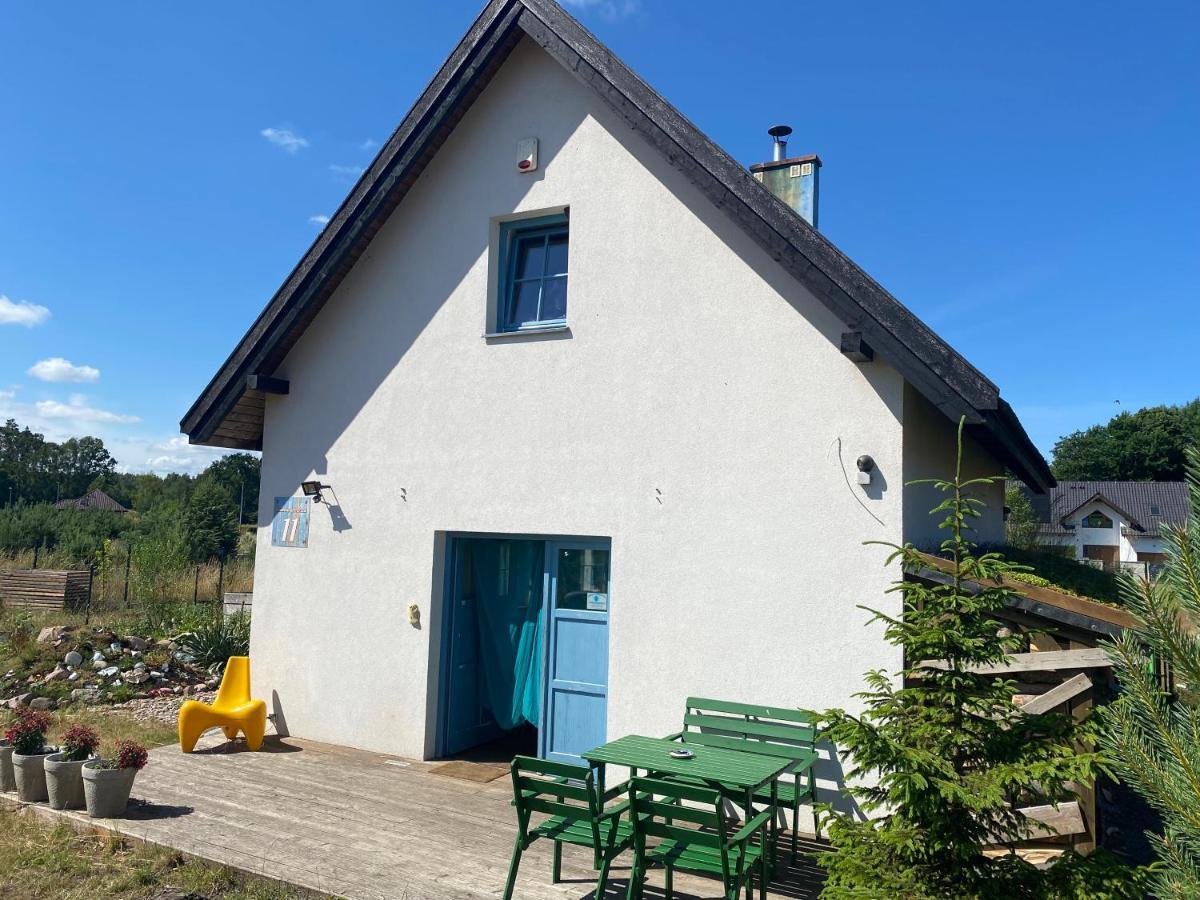 Dom Na Szumiacych Drzew Villa Debina  Exterior photo
